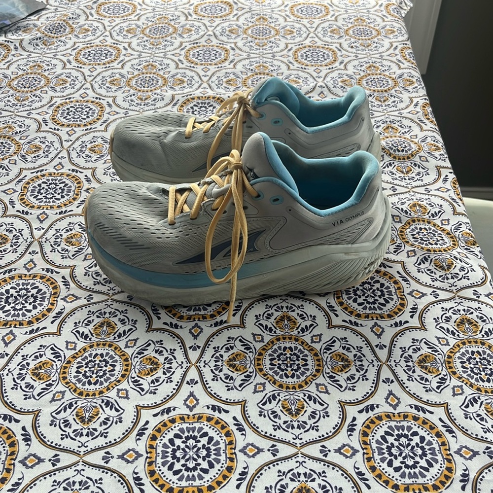 Altra walking shoes